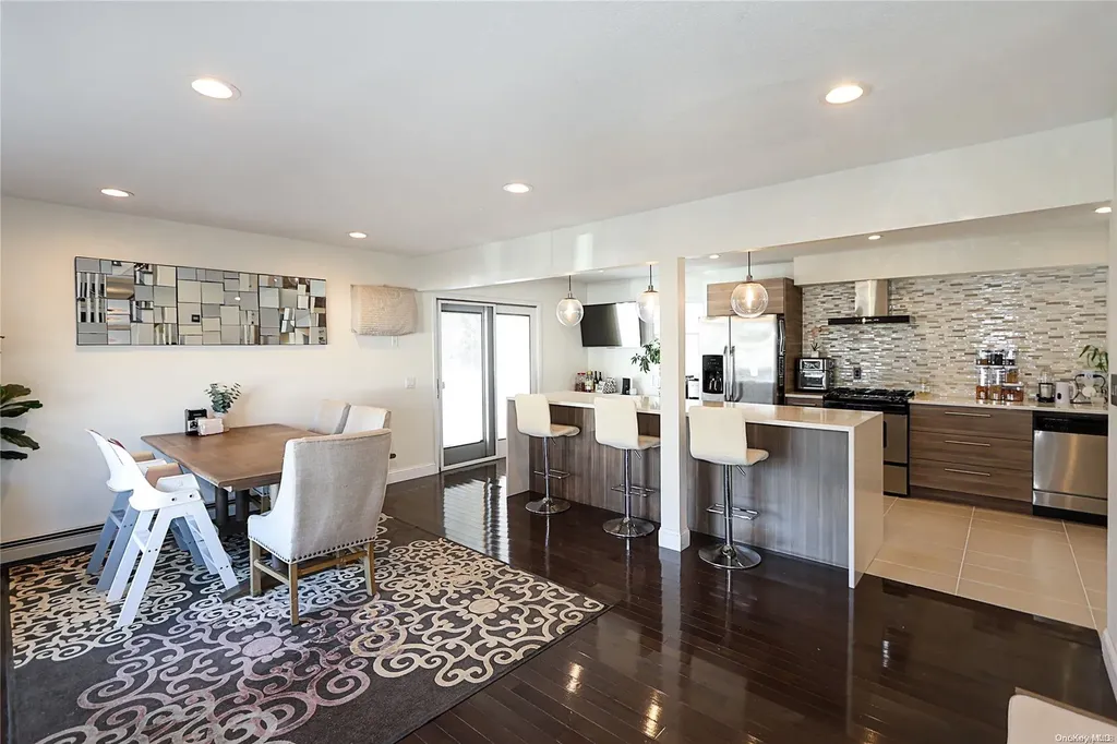 3368 Walters Avenue Wantagh NY 11793