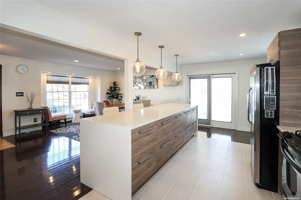 3368 Walters Avenue Wantagh NY 11793