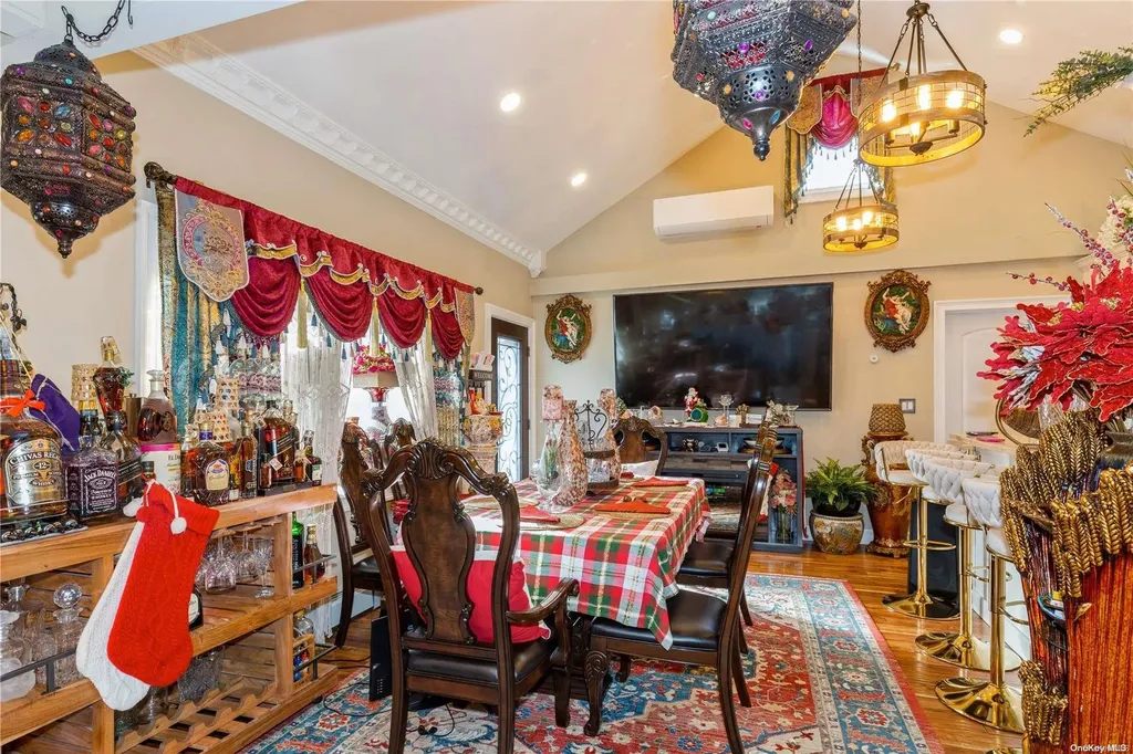 25 Snyder Street Patchogue NY 11772
