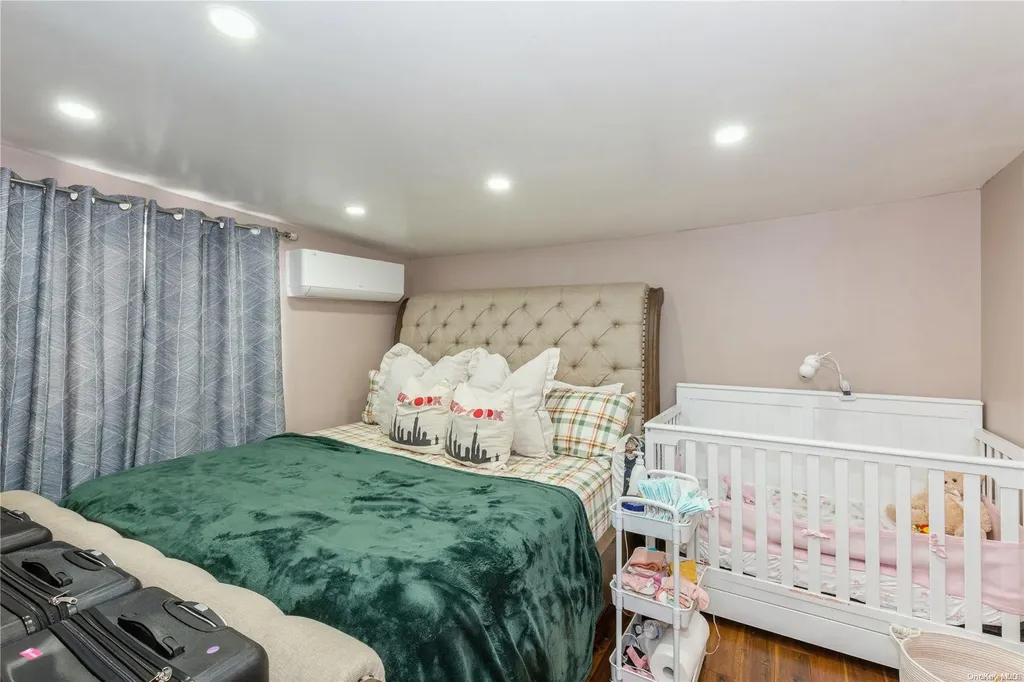 25 Snyder Street Patchogue NY 11772
