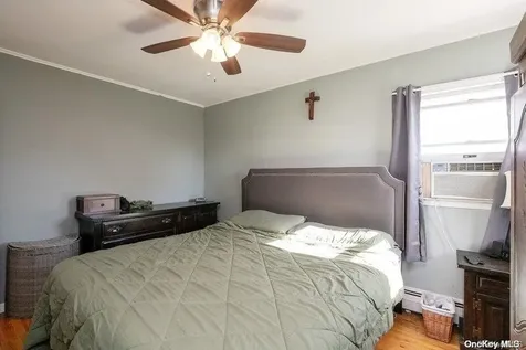 196 N Queens Avenue Massapequa NY 11758