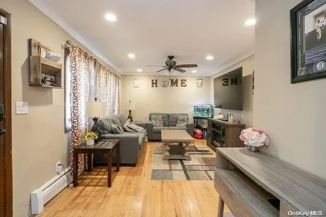 196 N Queens Avenue Massapequa NY 11758