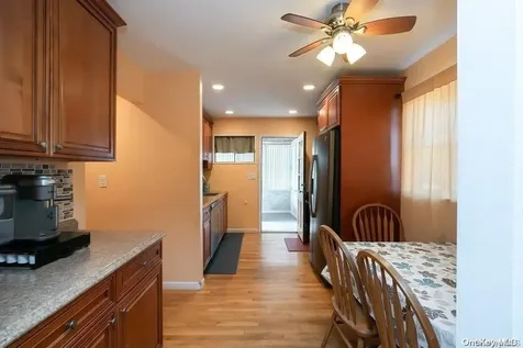 196 N Queens Avenue Massapequa NY 11758