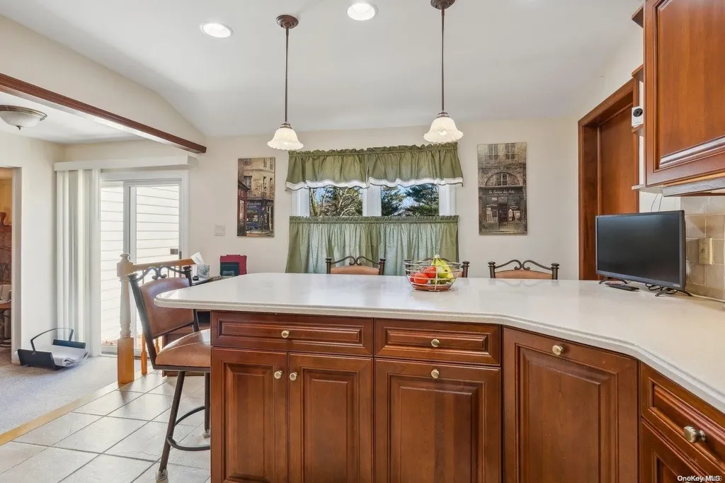 27 Forrest Avenue Medford NY 11763