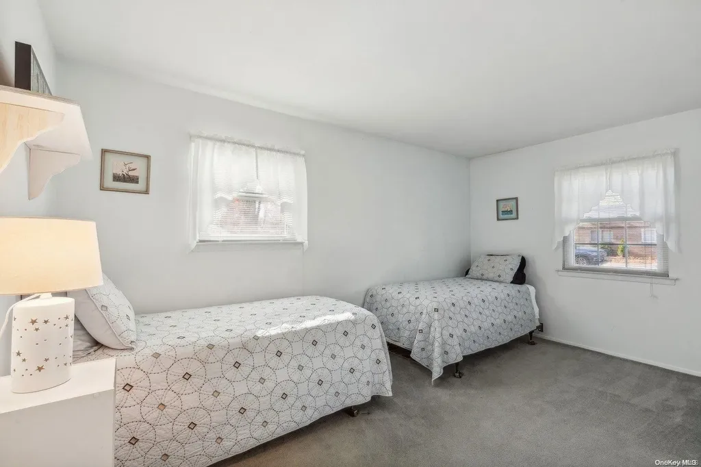 27 Forrest Avenue Medford NY 11763