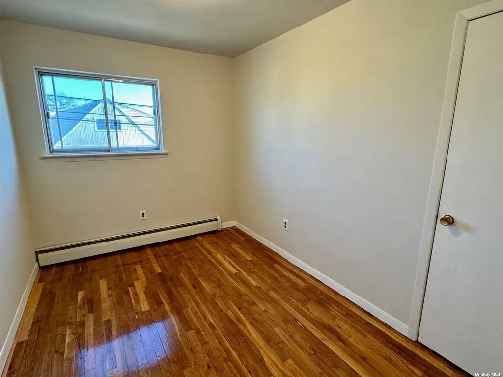 143 Roquette Avenue Elmont NY 11003