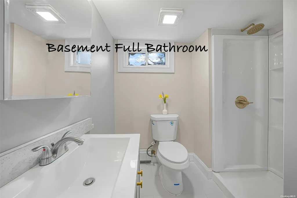 10 Peach Street Central Islip NY 11722