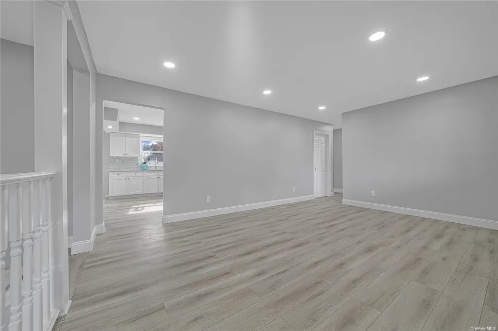 10 Peach Street Central Islip NY 11722