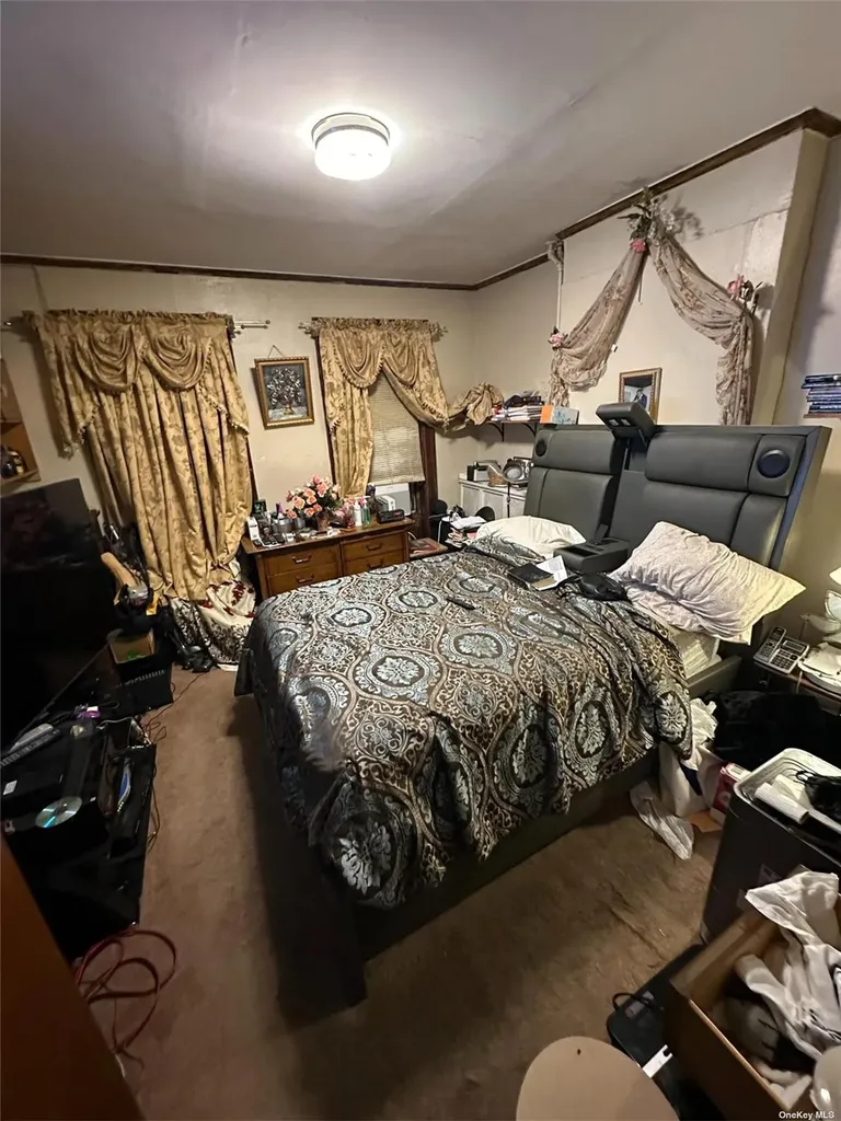 229 Nichols Avenue Brooklyn NY 11208