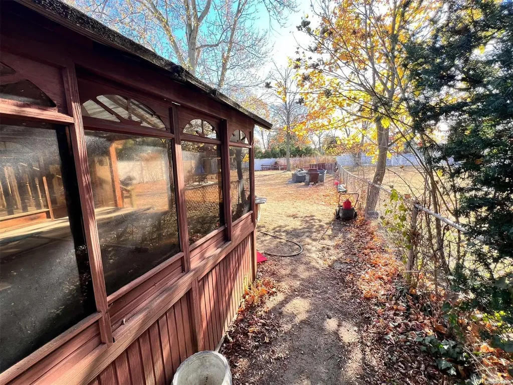 3196 Brower Avenue Oceanside NY 11572