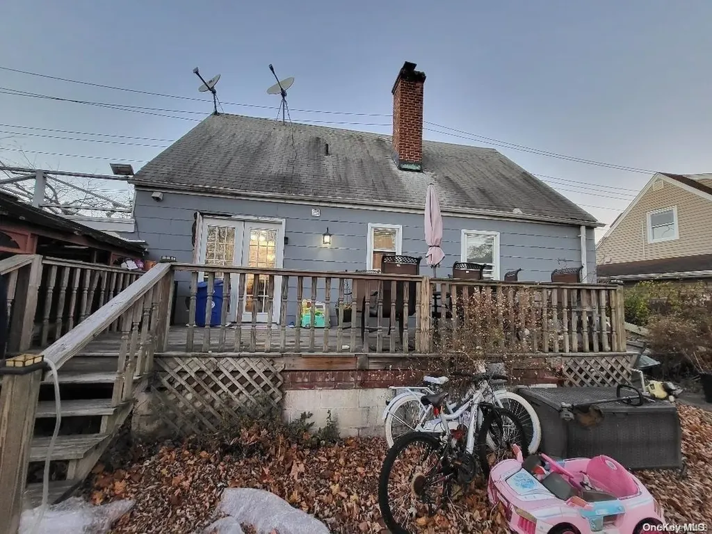 3196 Brower Avenue Oceanside NY 11572