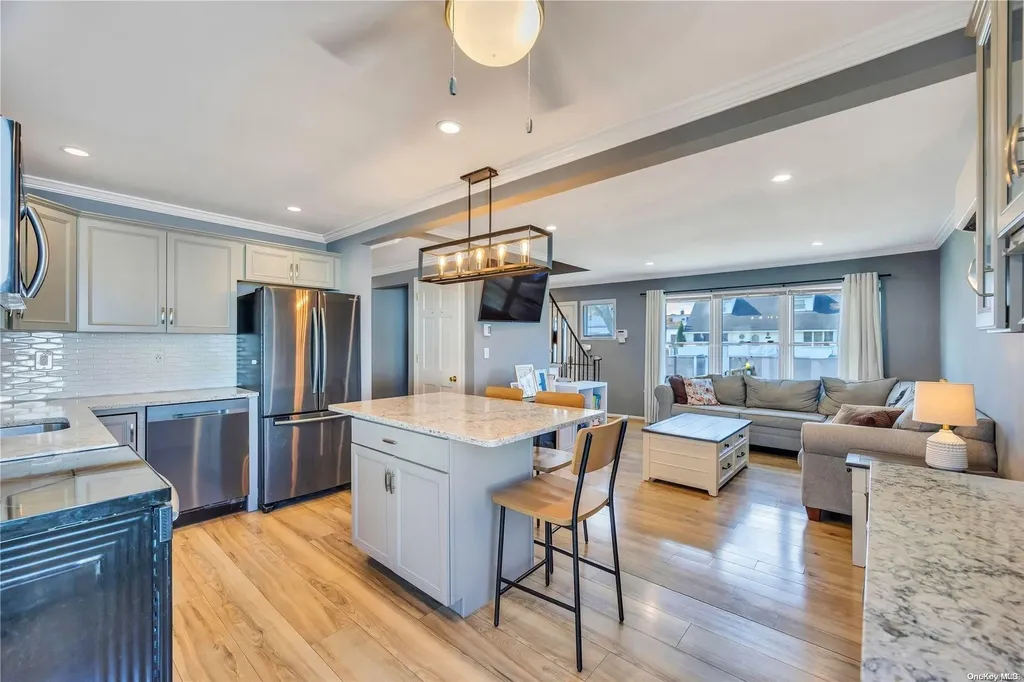 113 Belmill Road Bellmore NY 11710
