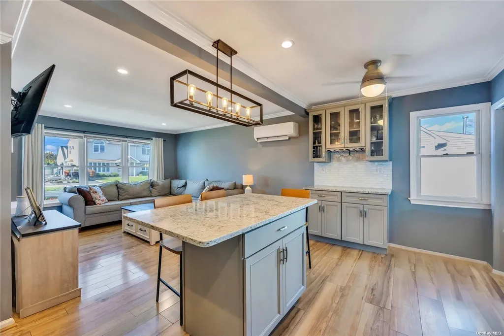 113 Belmill Road Bellmore NY 11710