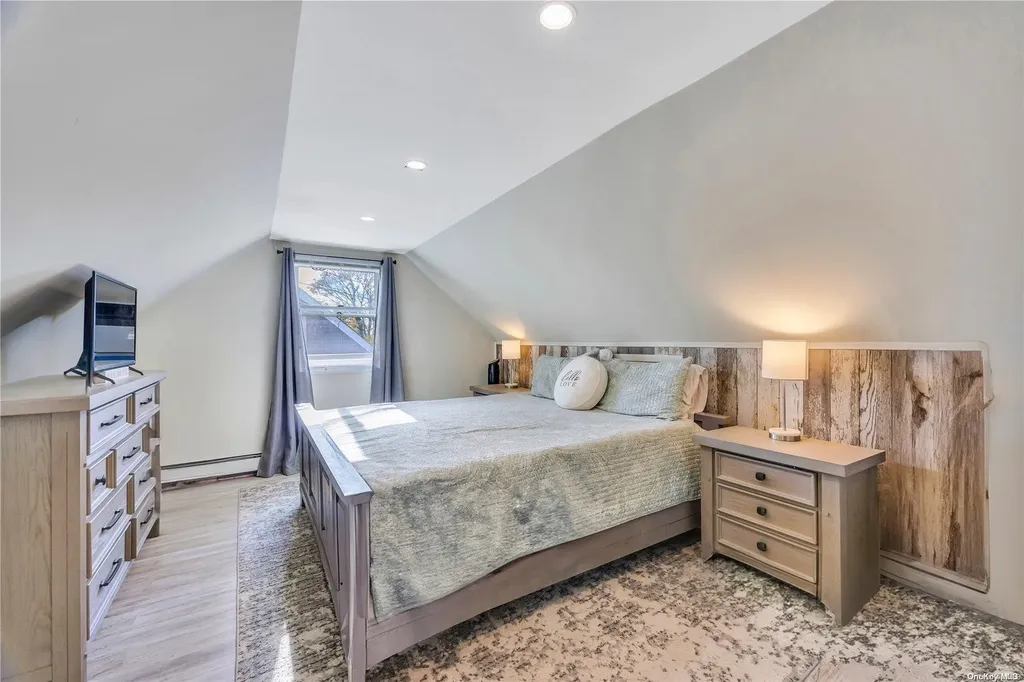 113 Belmill Road Bellmore NY 11710