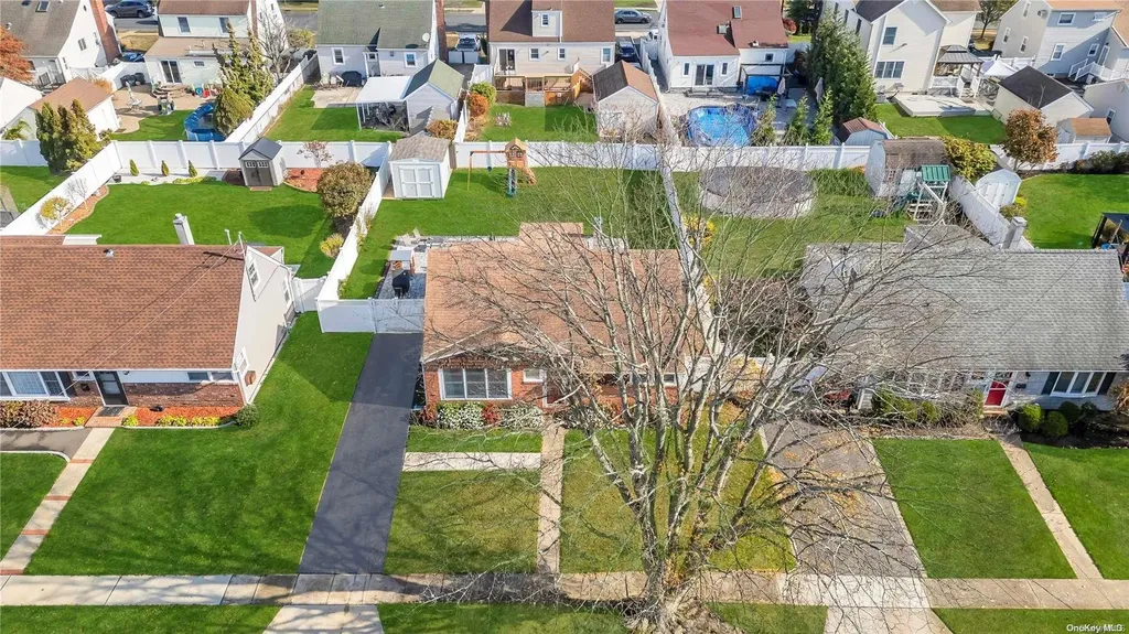 113 Belmill Road Bellmore NY 11710