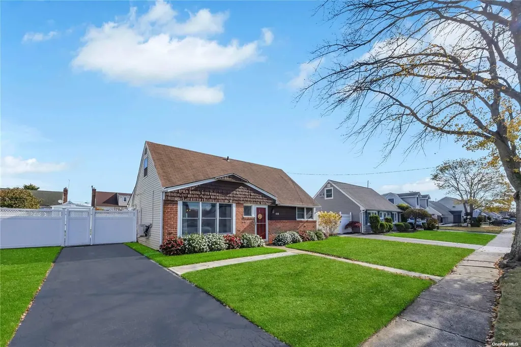 113 Belmill Road Bellmore NY 11710