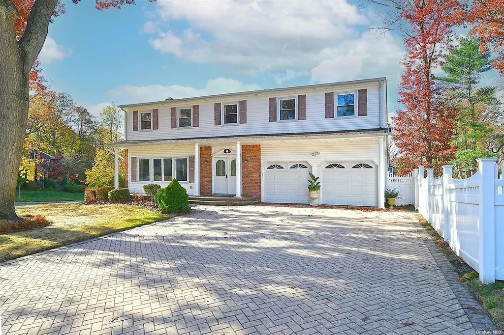 2 Nicolette Court Commack NY 11725