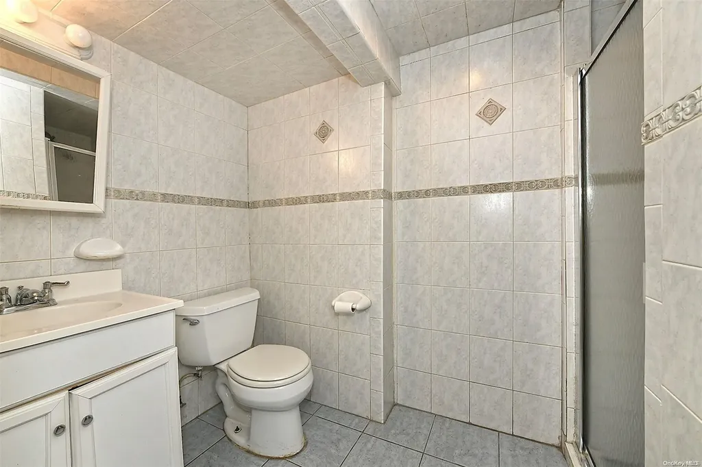 2 Nicolette Court Commack NY 11725