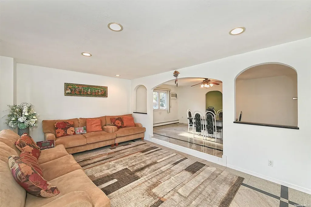 2 Nicolette Court Commack NY 11725