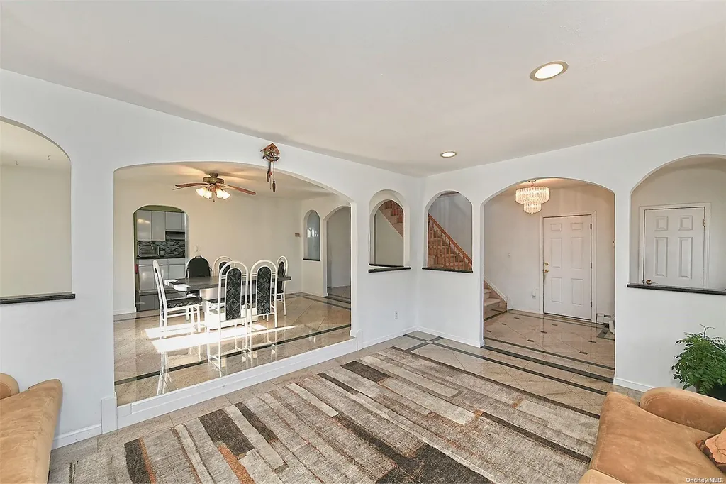2 Nicolette Court Commack NY 11725