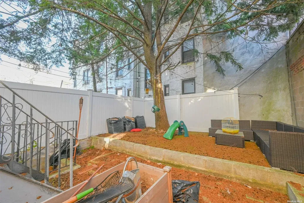 3104 Snyder Avenue Brooklyn NY 11226