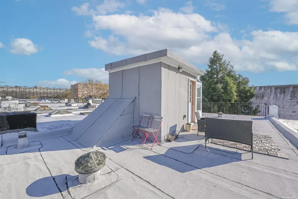 3104 Snyder Avenue Brooklyn NY 11226