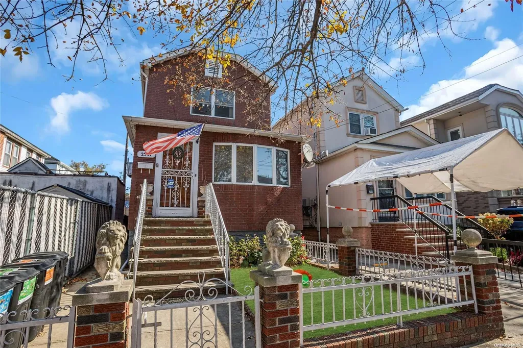 2537 E 21st Street Brooklyn NY 11235
