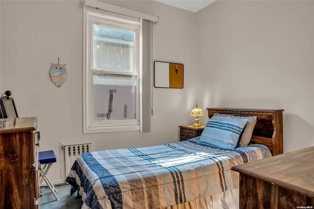 2537 E 21st Street Brooklyn NY 11235