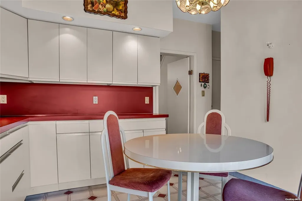 2537 E 21st Street Brooklyn NY 11235