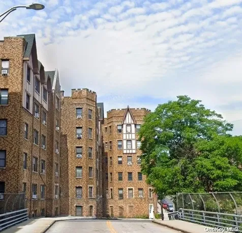 82 Caryl Avenue Yonkers NY 10705