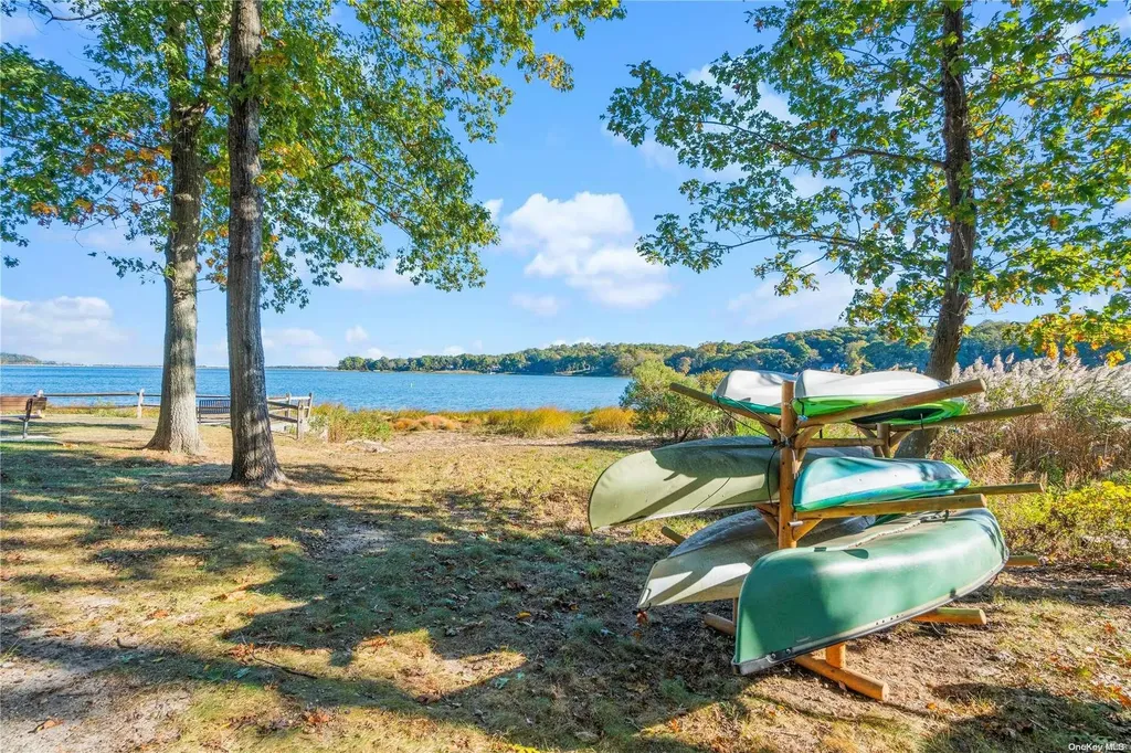 30 Cordwood Path Saint James NY 11780