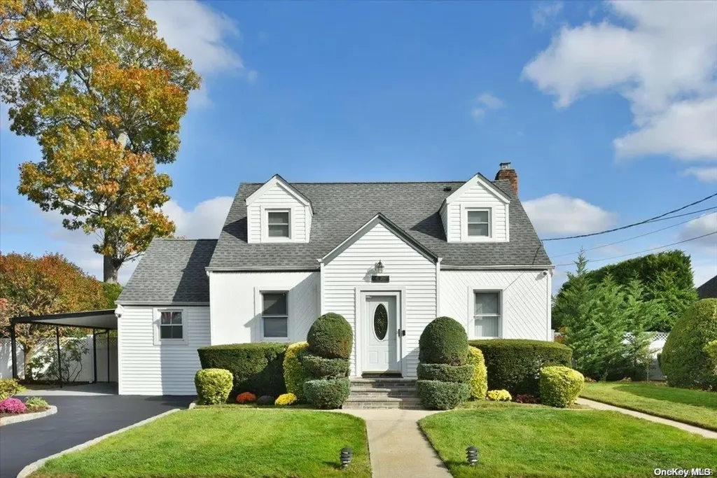 2847 Calvin Road Oceanside NY 11572