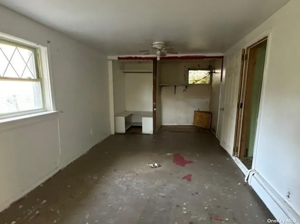 110 Cedar Road Inwood NY 11096