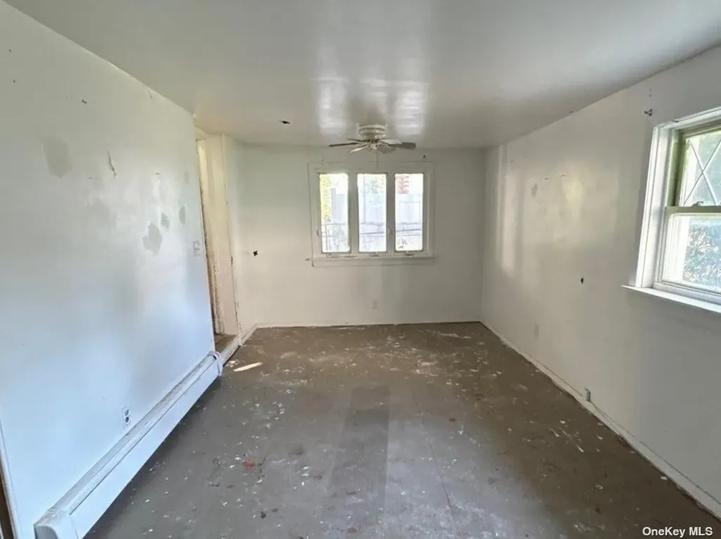 110 Cedar Road Inwood NY 11096