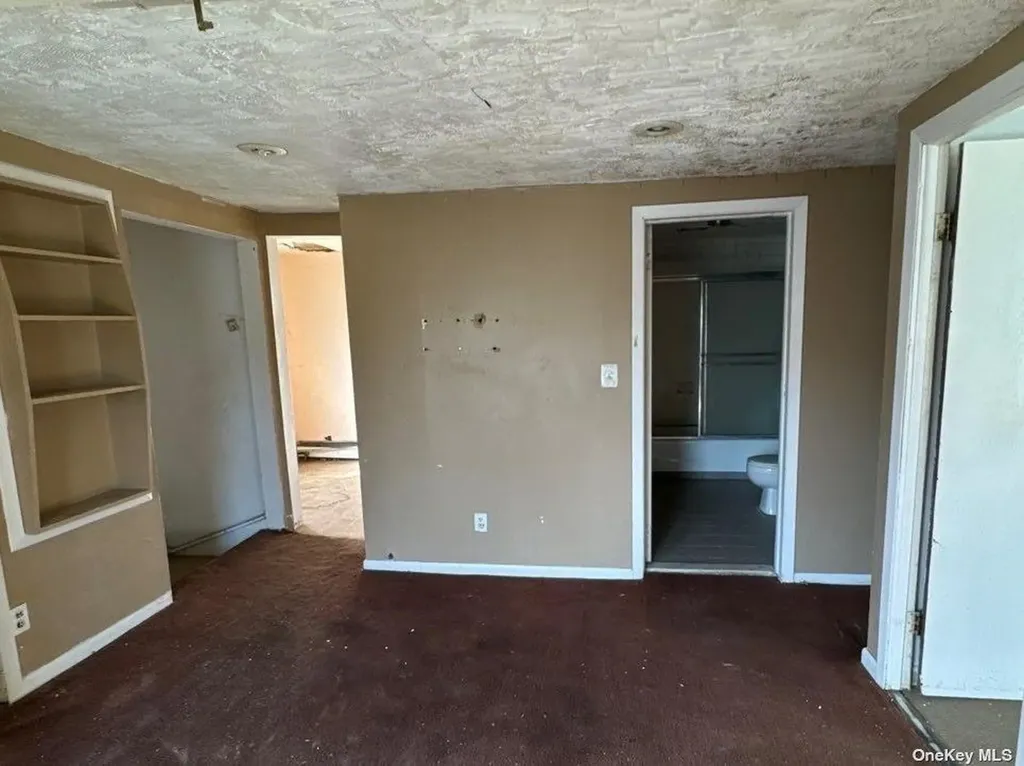 110 Cedar Road Inwood NY 11096