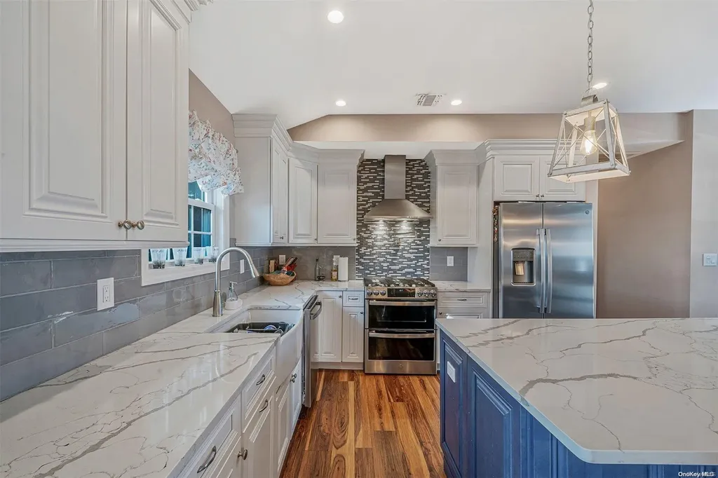 94 Magaw Place West Babylon NY 11704