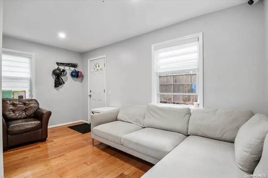 253 Court Place Cedarhurst NY 11516