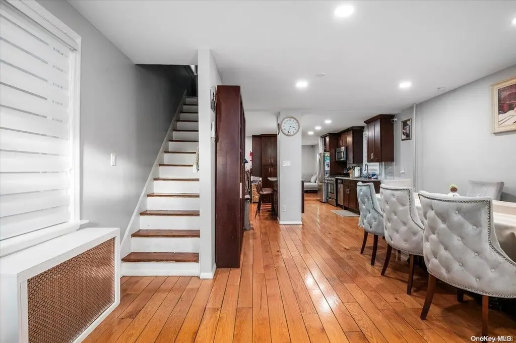 253 Court Place Cedarhurst NY 11516