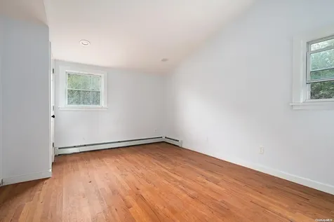 9 Harding Road Copiague NY 11726