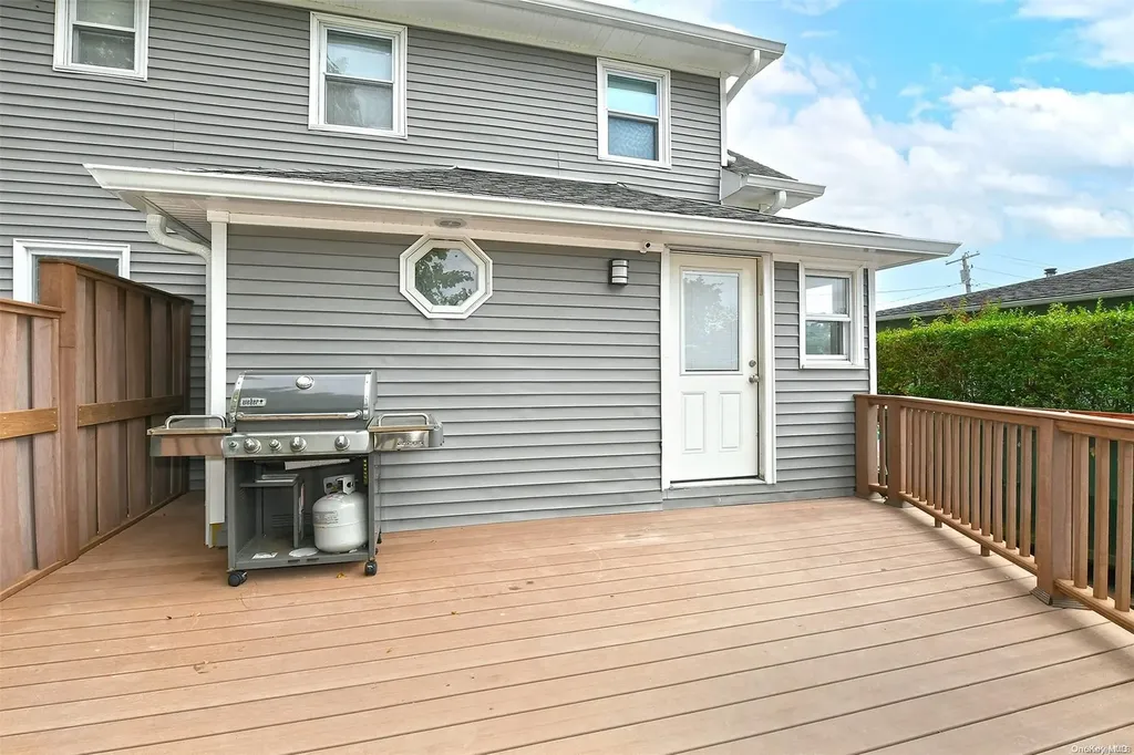 40 Jayne Avenue Patchogue NY 11772