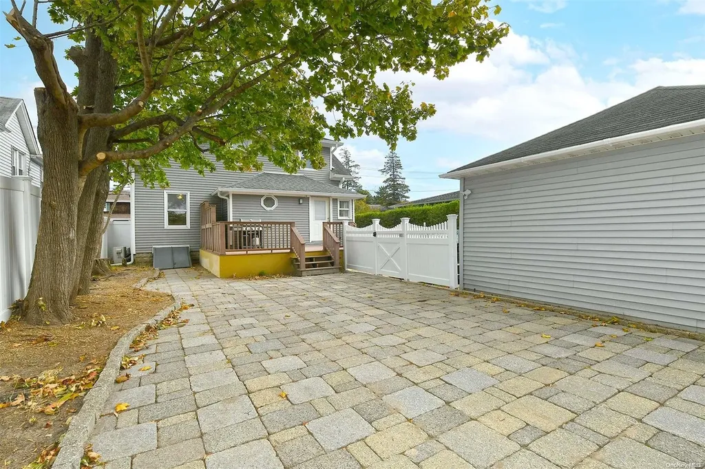 40 Jayne Avenue Patchogue NY 11772