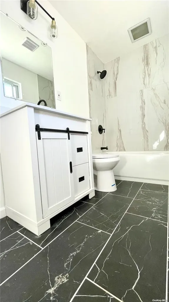140 Hubbards Path West Babylon NY 11704
