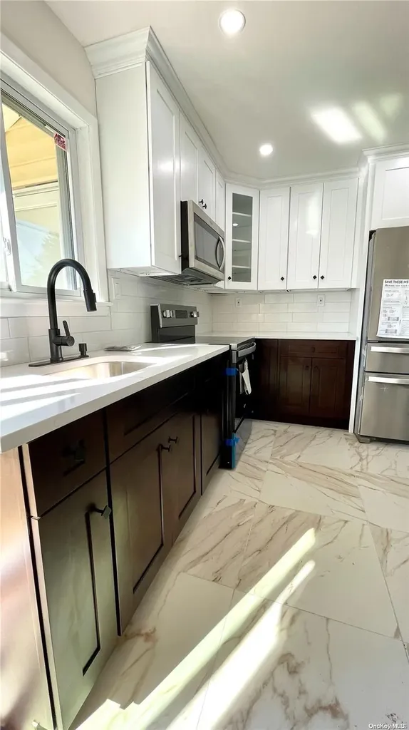 140 Hubbards Path West Babylon NY 11704
