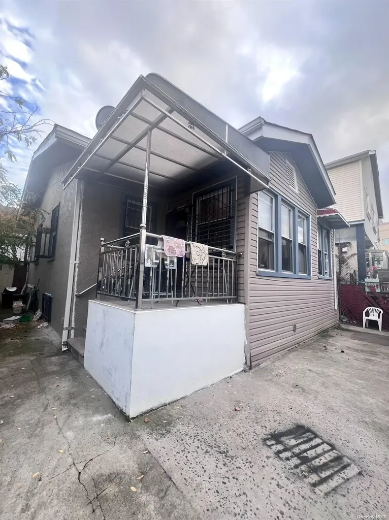 14 Brighton 7th Walk Brooklyn NY 11235