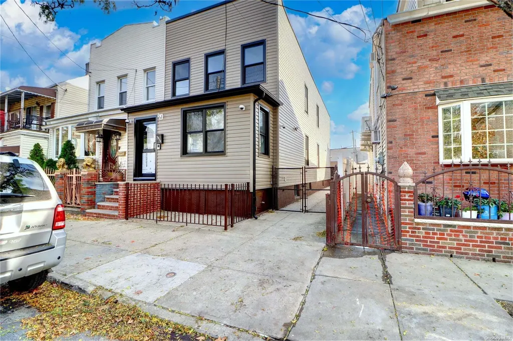58-10 78th Avenue Ridgewood NY 11385