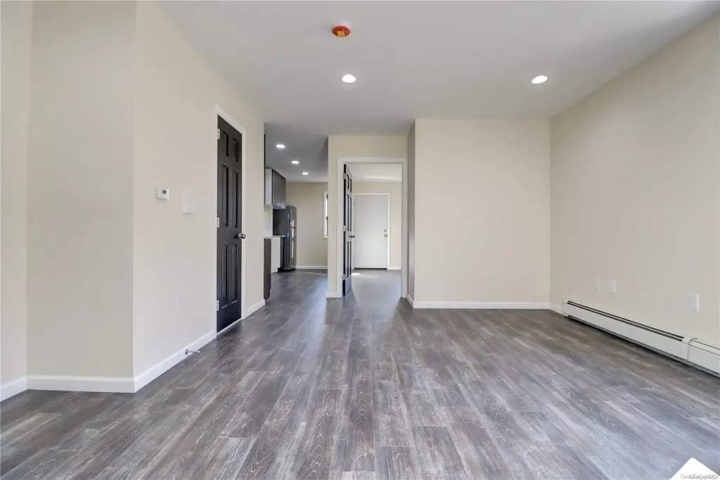 58-10 78th Avenue Ridgewood NY 11385