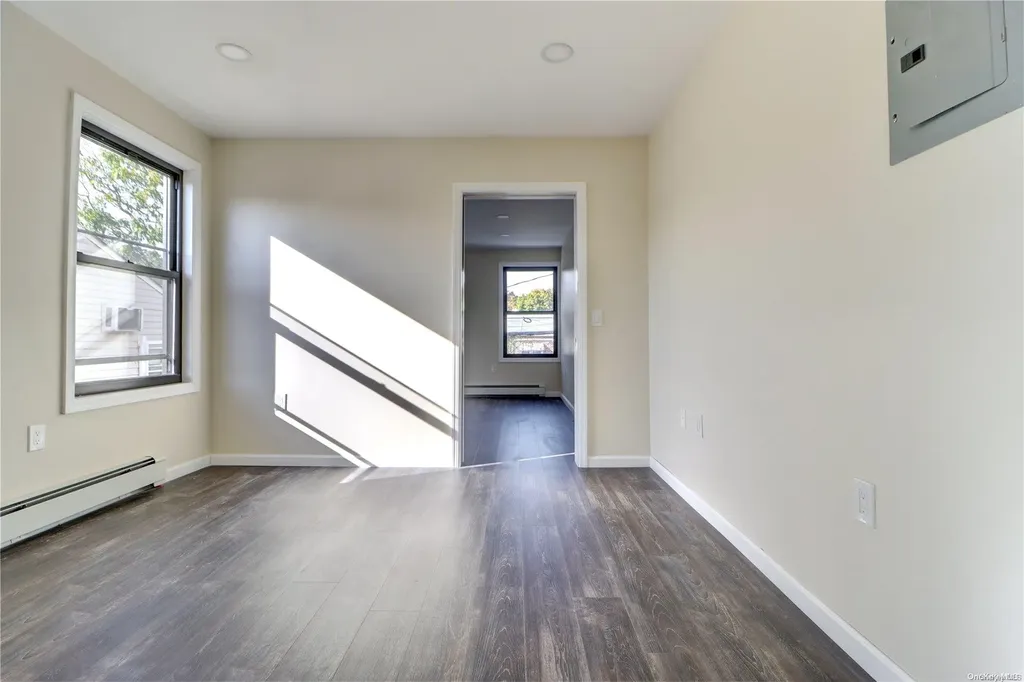 58-10 78th Avenue Ridgewood NY 11385