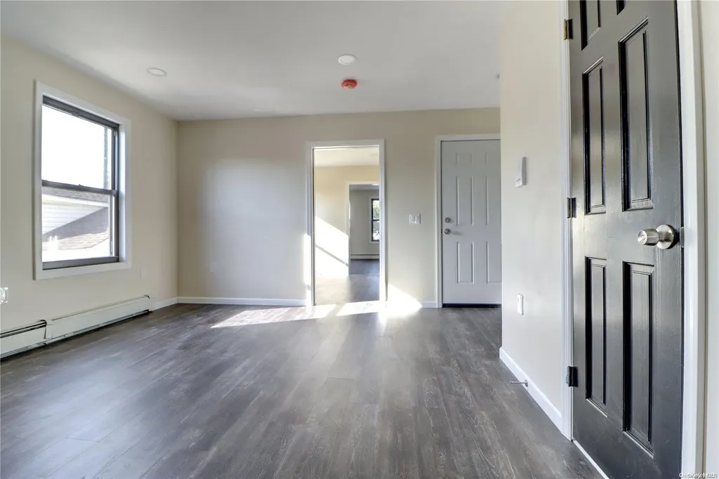 58-10 78th Avenue Ridgewood NY 11385