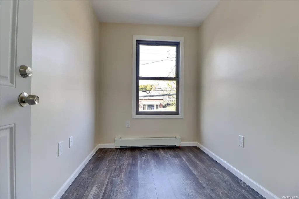 58-10 78th Avenue Ridgewood NY 11385