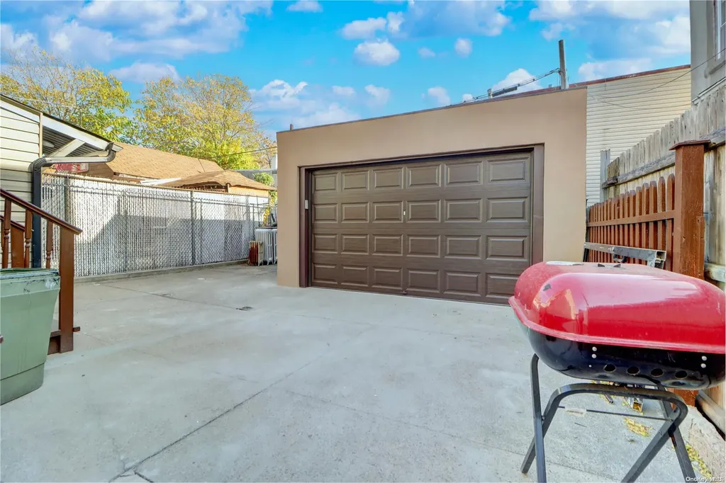 58-10 78th Avenue Ridgewood NY 11385